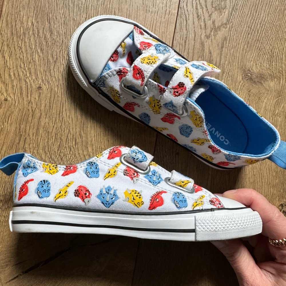 Converse Kids' dinosaur 🦖 Velcro Sneakers